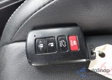 2016 Toyota Rav4 Limited from USA, damaged, VIN JTMYFREV8GJ086589